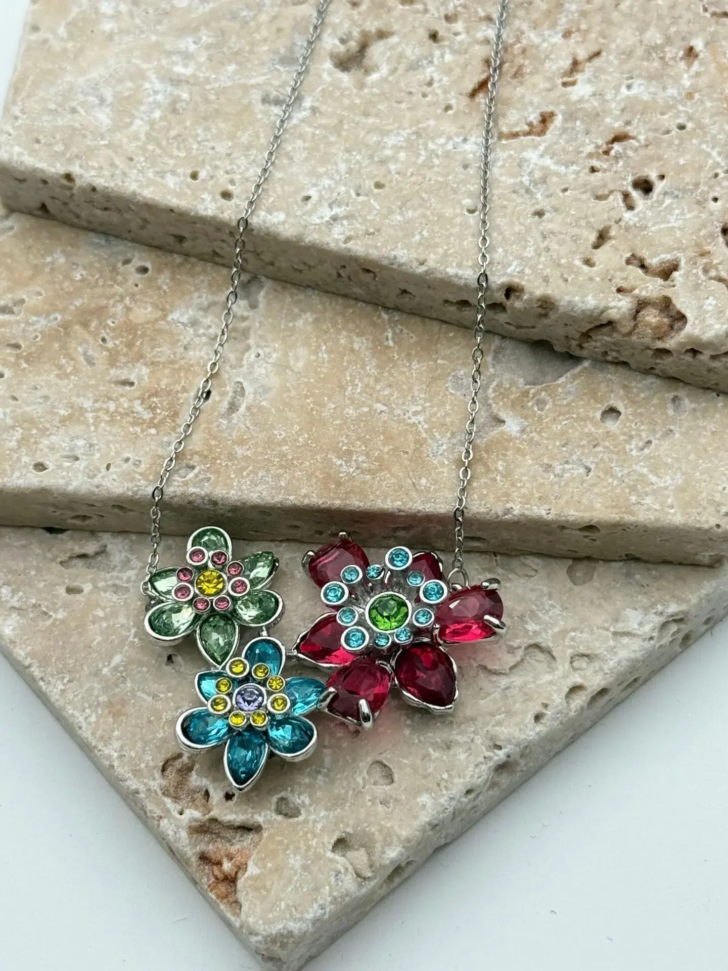 Çelik Çiçek Kolye // KOLYE-5641