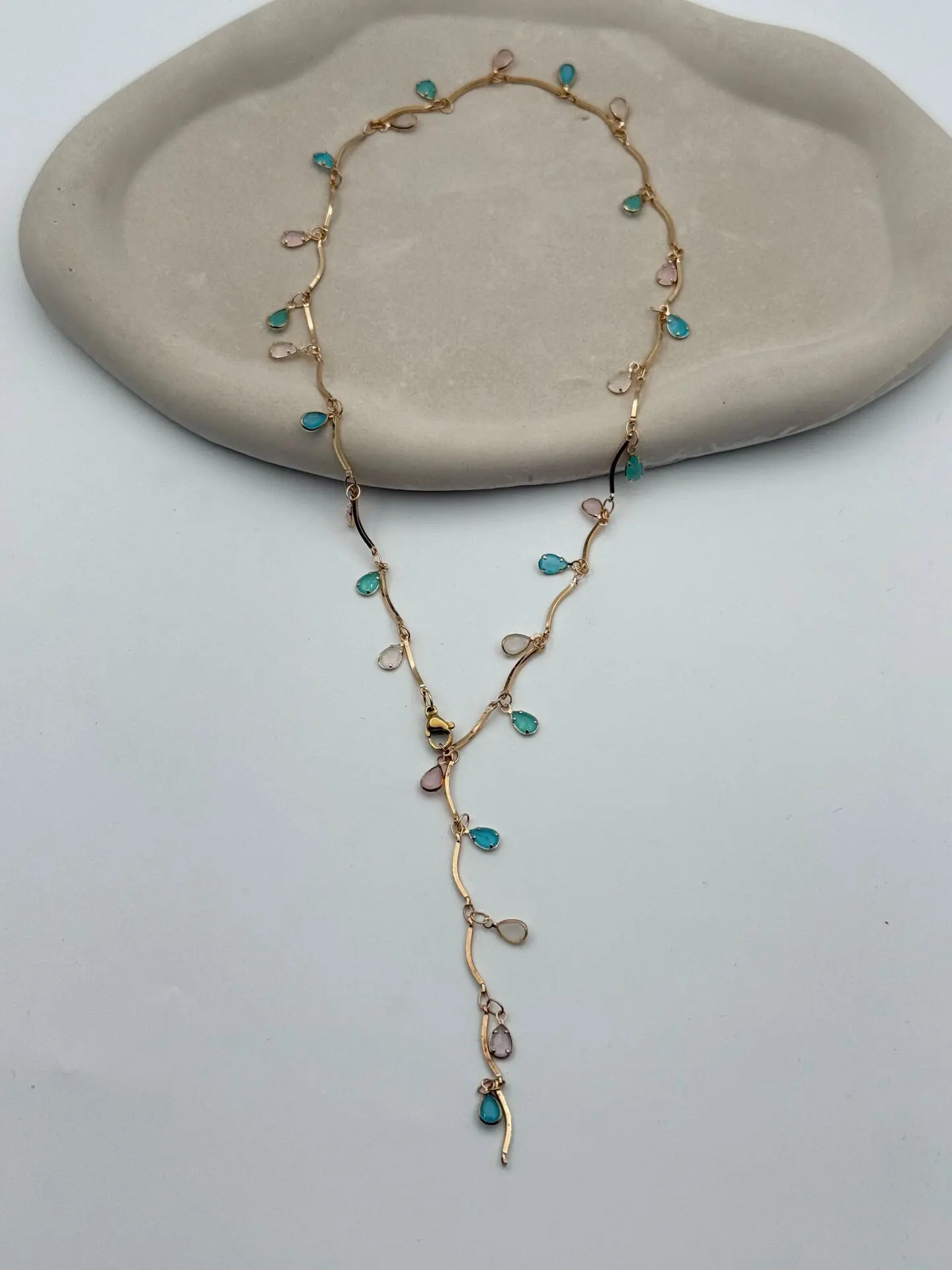 VIP Y Model Taşlı Kolye // KOLYE-5605