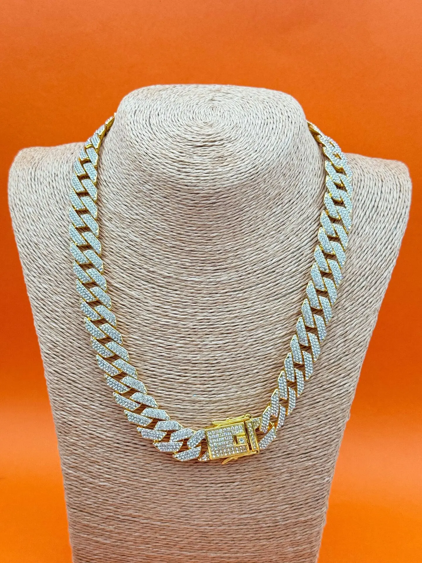 VIP Gurmet Kolye // KOLYE-5527