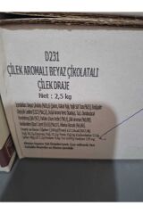 ÇİLEK AROMALI BEYAZ ÇİKOLATALI ÇİLEK DRAJE 500 gr