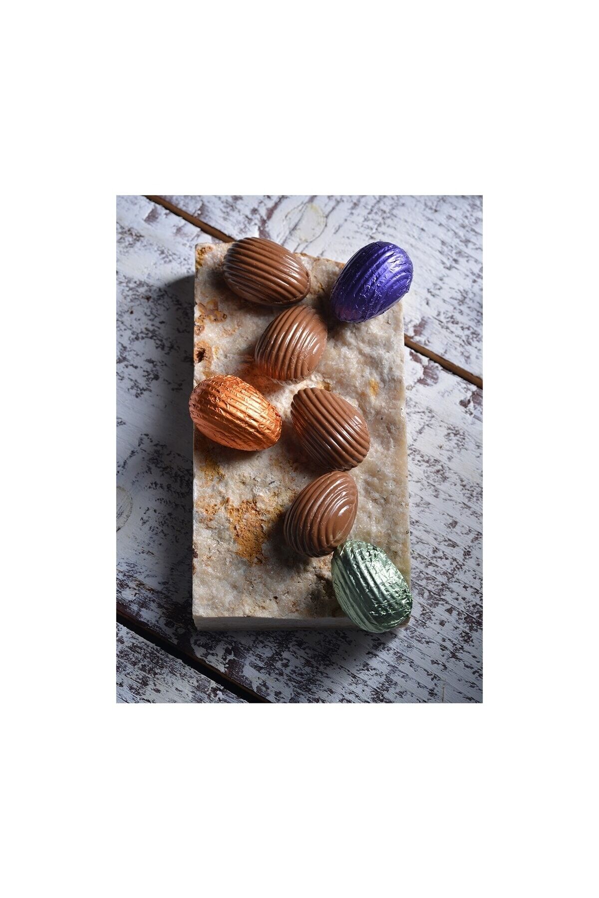 Yaldız Renkli Minik Yumurta Çikolata 1 Kg